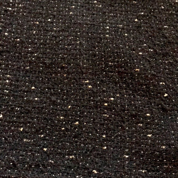 Zara tweed like sweater with gold thread detail - Picture 2 of 2